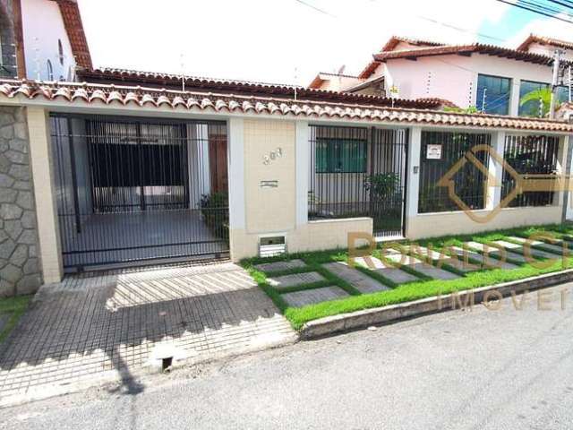 Casa com 3 quartos à venda na Rua Joana D'arc, 11, Niterói, Volta Redonda, 240 m2 por R$ 1.150.000