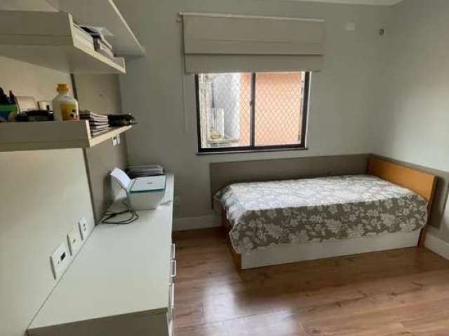 Apartamento com 2 quartos à venda na Rua Quarenta e Um-J, 200, Vila Santa Cecília, Volta Redonda, 66 m2 por R$ 410.000