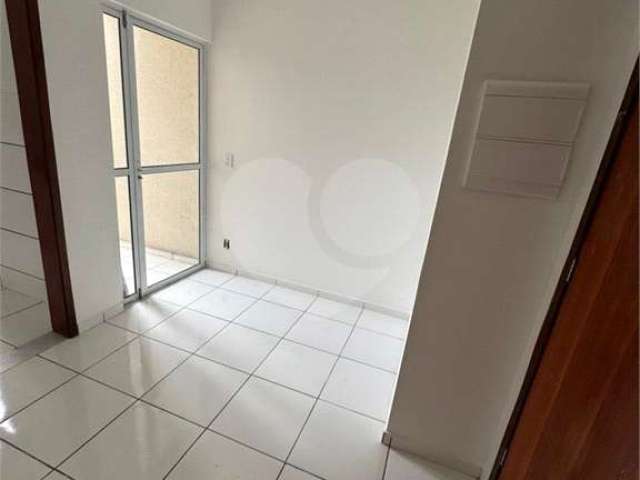 Apartamento com 2 quartos à venda em Água Limpa - RJ