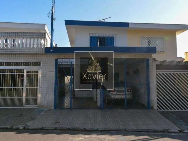 casa à venda com 137m², 3 dormitórios, 1 suíte e 2 vagas, aceita permuta