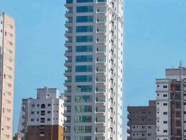 Lindo Apartamento pronto e mobiliado em Meia Praia Itapema SC