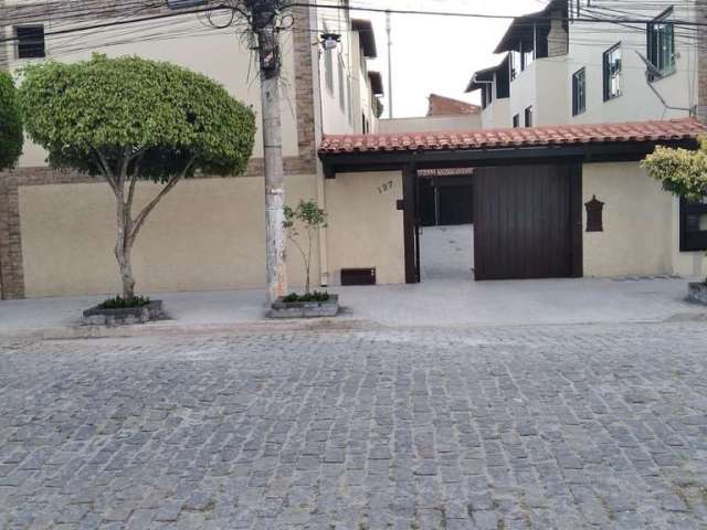 Casa com 3 dormitórios à venda, 180 m² por R$ 580.000,00 - Jardim Flamboyant - Cabo Frio/RJ