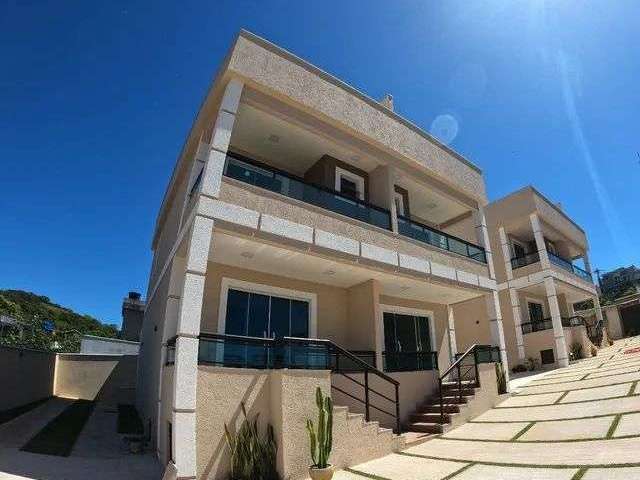 Casa com 2 dormitórios à venda, 92 m² por R$ 450.000 - Jardim Peró - Cabo Frio/RJ