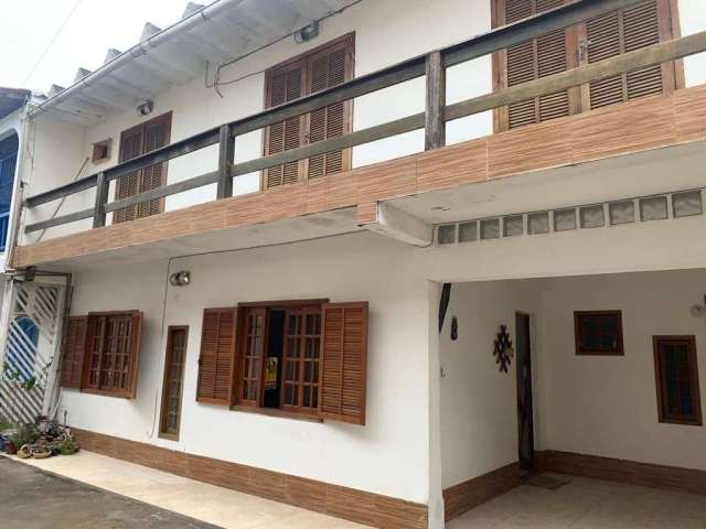 Casa com 5 dormitórios à venda, 151 m² por R$ 505.000,00 - Braga - Cabo Frio/RJ