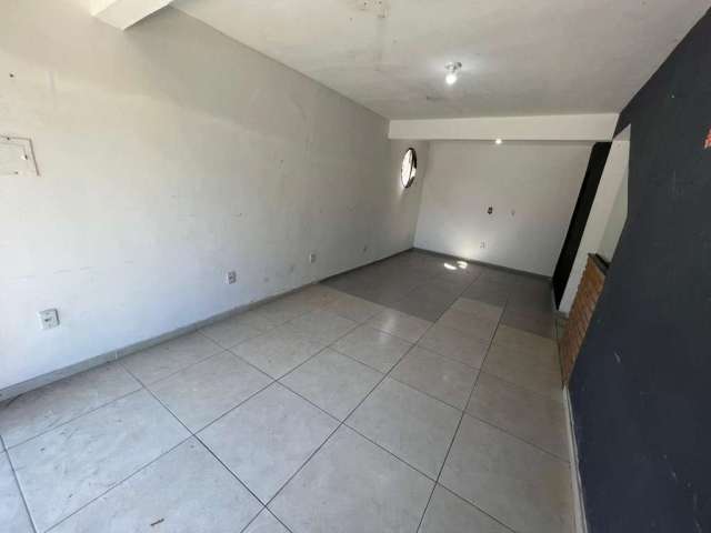 Loja para alugar, 50 m² por R$ 1.485,01/mês - Centro - Cabo Frio/RJ