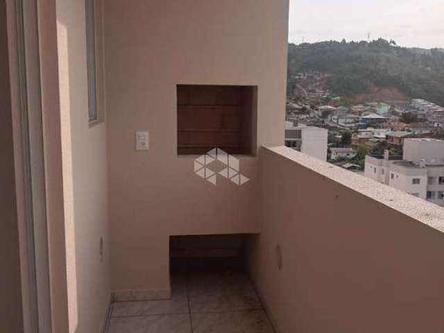 Apartamento em Jardim Janaína