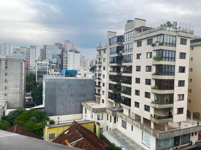 Apartamento em Centro