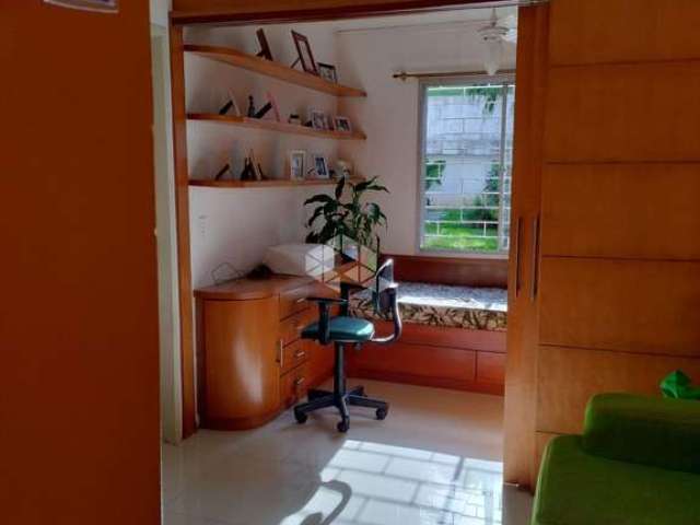 Apartamento em Jardim Carvalho