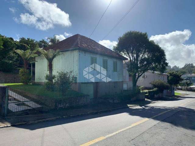 Casa em Santa Terezinha