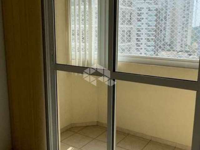 Apartamento em Vila Guarani (Zona Sul)