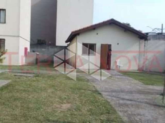 Apartamento em Artur Alvin