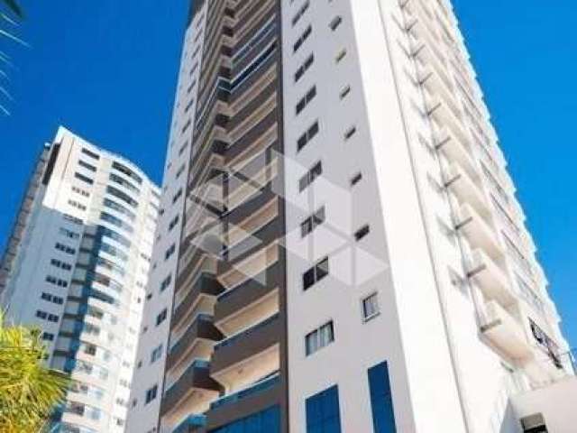 Apartamento em Centro