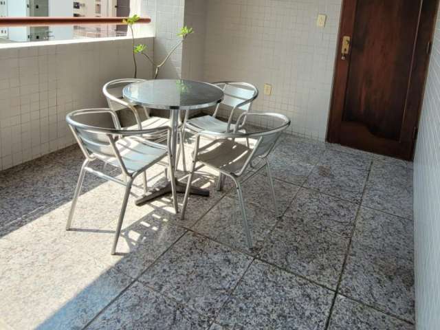 Apartamento  com 177 m² - 3 Suítes, 2 Vagas de Garagem em Manaíra