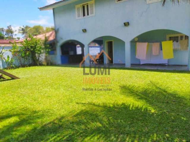 Casa a venda em Ubatuba. Tenório. Próximo da praia.