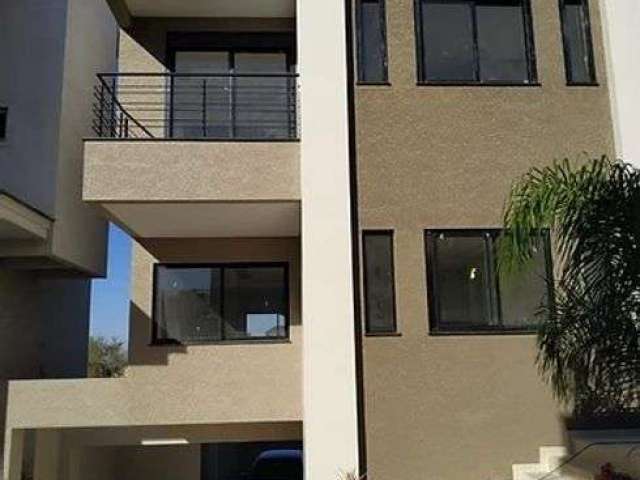 Casa em Condomínio a venda com 5 quartos com 4 suítes com 315 m² privativos no bairro Campo Comprido