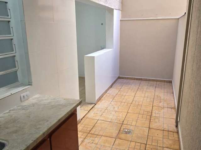 Apartamento reformado.