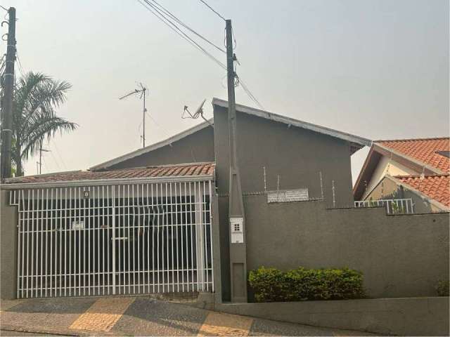 Venda - Casa - Centro - Santa Bárbara D'Oeste - SP