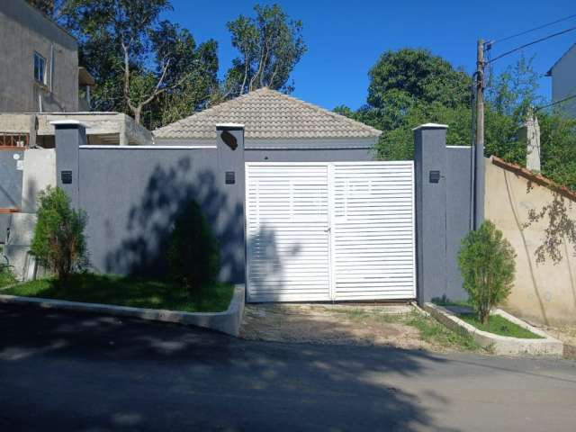 Ótima Casa à Venda em Pedra de Guaratiba