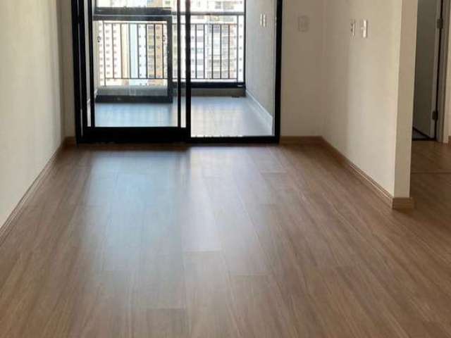 Apartamento à Venda com 2 Dormitórios, 2 Banheiro na Vila Dom Pedro I, São Paulo