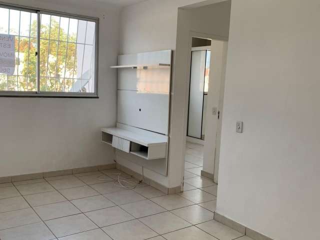 Apartamento 800 metros da estrada do mendanha, condomínio parque silvestre, 2 quartos, sol da manhã, vaga de garagem