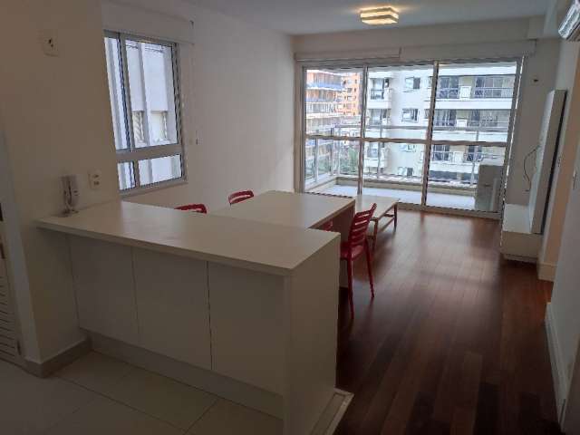 Apartamento com 2 dormitórios a venda no Jardim Paulista