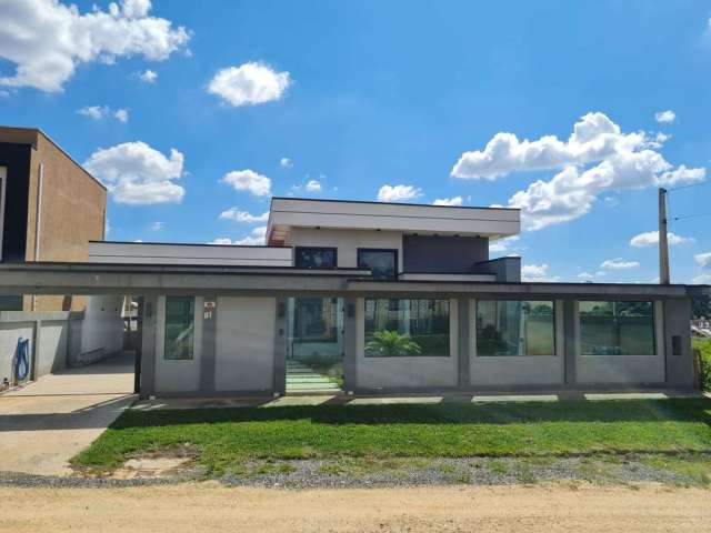 Casa para Venda em Contenda, Centro, 3 dormitórios, 1 suíte, 2 banheiros, 2 vagas