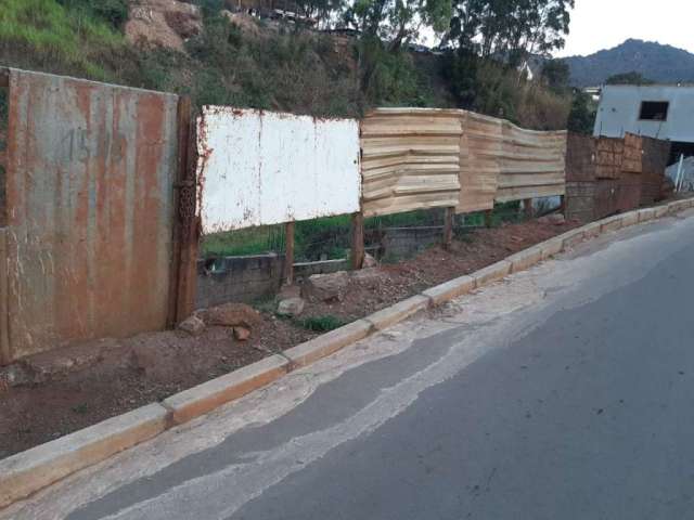 Terreno à venda na Rua atrás supermercado BH, S/N, Nossa Senhora Do Carmo, Ouro Preto por R$ 150.000