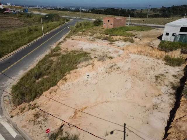 Terreno de 240,00m² no Residencial Jardim América