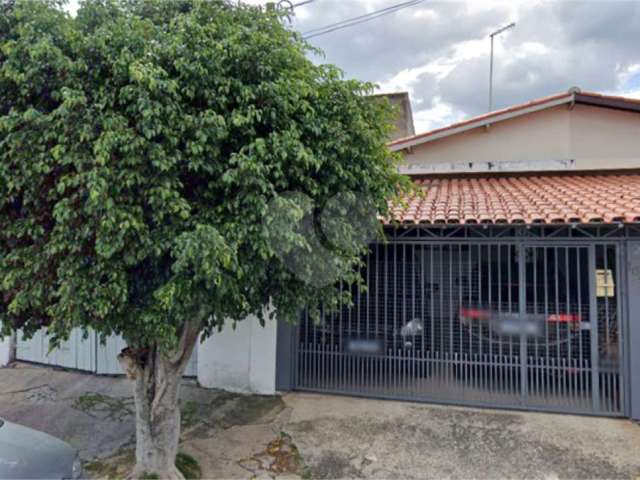 Casa com 2 quartos à venda em Jardim Alberto Gomes - SP