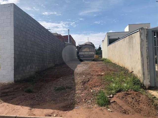 Terreno à venda em Residencial Porto Seguro - SP