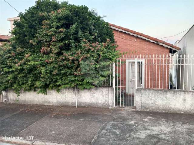 Casa com 2 quartos à venda em Jardim Bandeirantes - SP