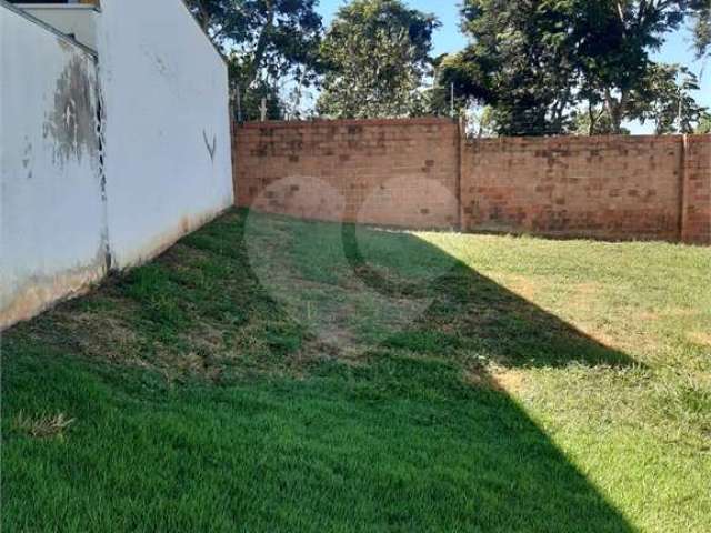 Loteamento à venda em Jardim Itaguaçu - SP