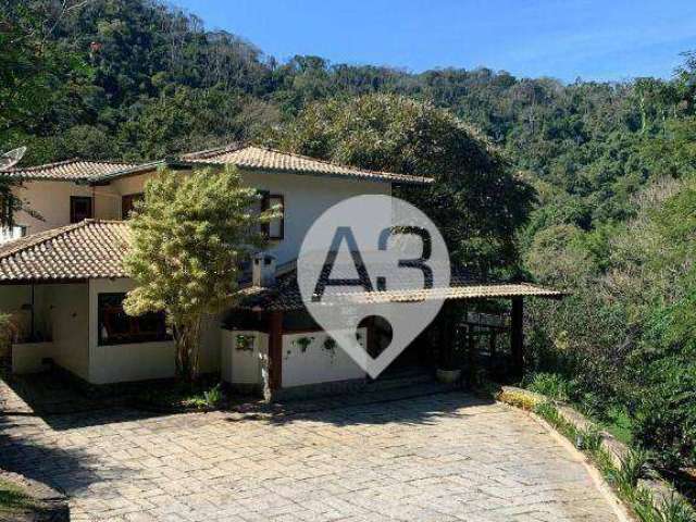 Casa com 4 dormitórios à venda, 600 m² por R$ 3.950.000,00 - Secretário - Petrópolis/RJ