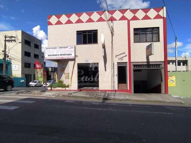 Excelente sala comercial para alugar no Centro de Ponta Grossa.