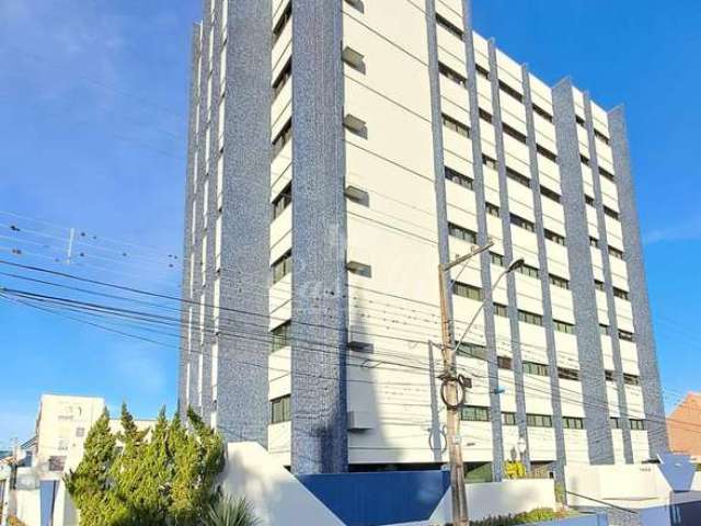 Apartamento mobiliado para alugar no Centro de Ponta Grossa.