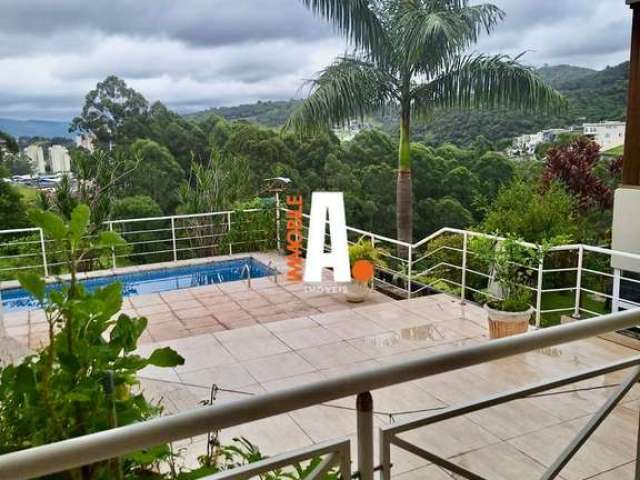 Casa em Alphaville, Tamboré 10 com 4 dormitórios, 600mts