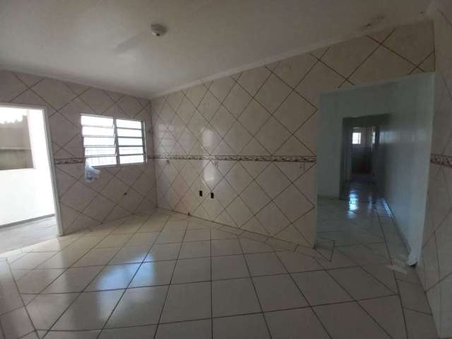 Casa com 2 dormitórios para alugar, 150 m² por R$ 2.400/mês - Jardim Zaira - Mauá/SP