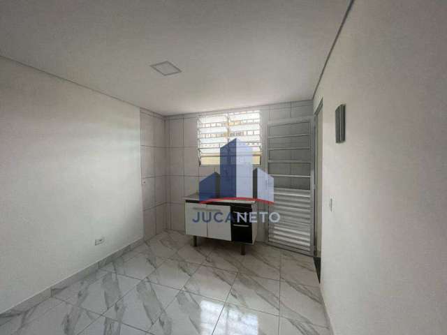 Casa com 1 dormitório para alugar, 50 m² por R$ 880,00 - Jardim Canadá - Mauá/SP