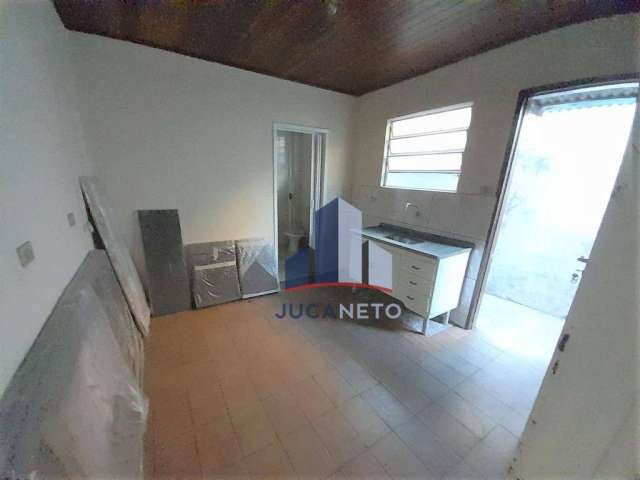 Casa com 1 dormitório para alugar, 40 m² por R$ 1.000,00/mês - Vila Assis Brasil - Mauá/SP