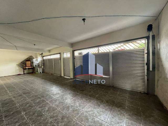 Casa com 6 dormitórios à venda, 250 m² por R$ 1.100.000 - Vila Assis Brasil - Mauá/SP