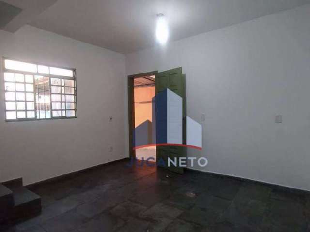 Casa com 2 dormitórios para alugar, 100 m² por R$ 1.840,00/mês - Cidade São Jorge - Santo André/SP