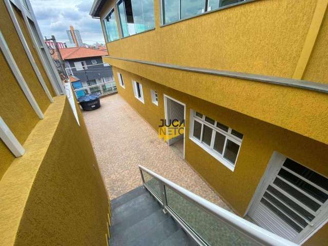 Sobrado com 2 dormitórios para alugar, 150 m² por R$ 2.800,00/mês - Vila Assis Brasil - Mauá/SP