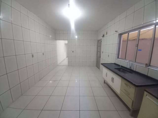 Casa com 1 dormitório para alugar, 90 m² por R$ 1.450,00 - Jardim Zaira - Mauá/SP