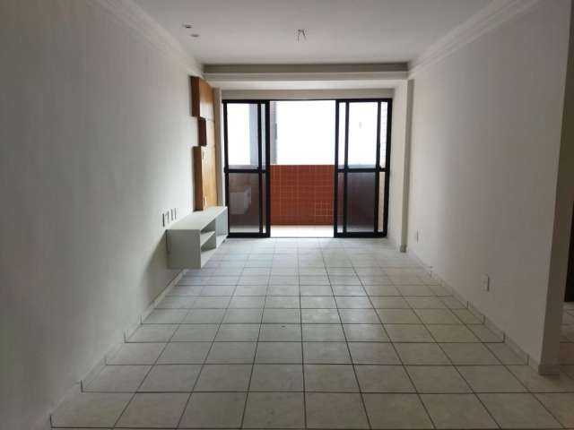 Excelente apartamento de dois quartos em Manaíra a 800m da Orla e próximo ao Shopping  Manaíra.