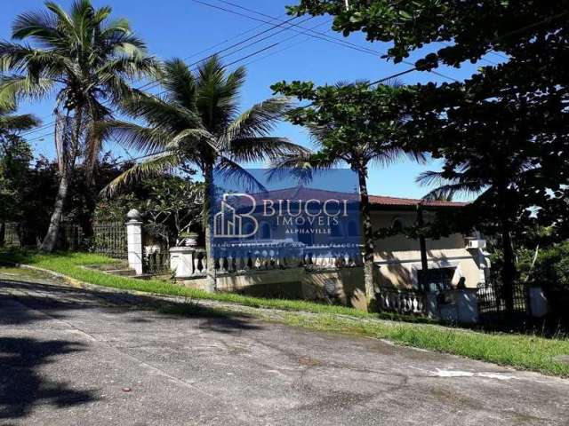 VENDA: Amplo sobrado no litoral com 5 dormitórios com vista para o mar, Praia Enseada, Guarujá, SP