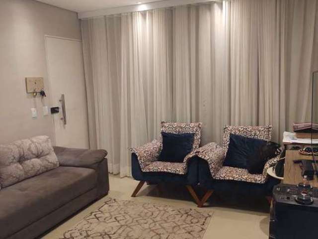 Sobrado com 3 quartos, Vila Nova Cintra, Mogi das Cruzes - R$ 650 mil, Cod: 265