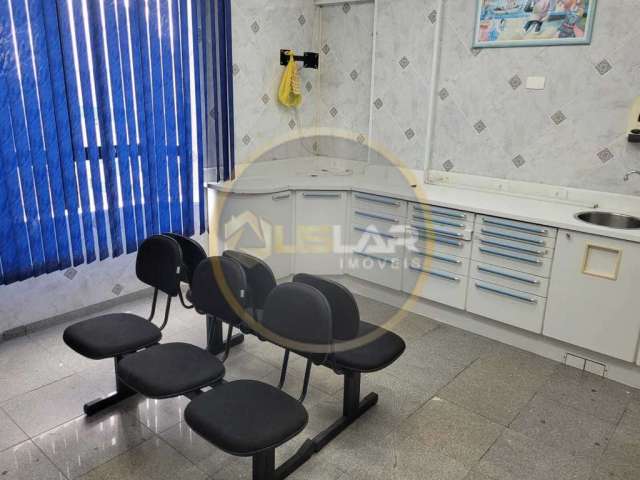 Sala comercial à venda no bairro Ponta da Praia - Santos/SP