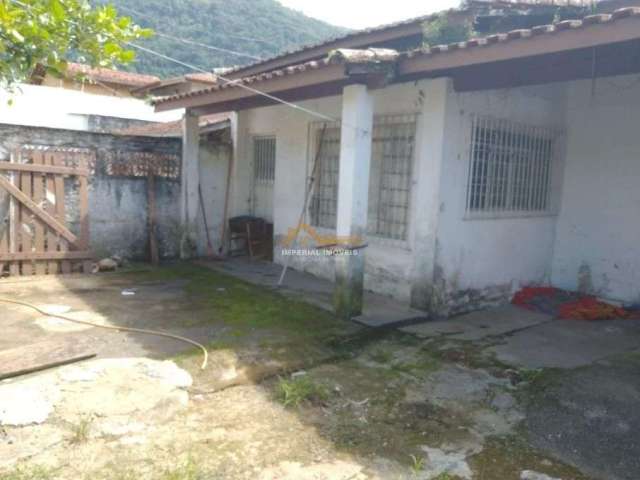 Casa com edícula no Pereque-Açu - Ubatuba