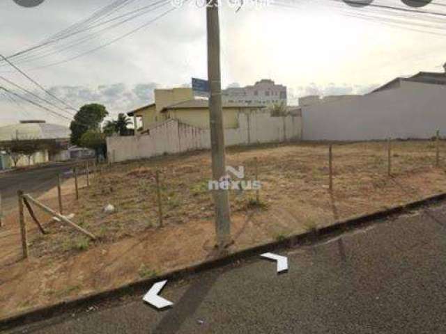 Terreno à venda, 660 m² por R$ 800.000,00 - Santa Mônica - Uberlândia/MG