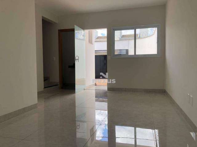 Sobrado com 2 dormitórios à venda, 83 m² por R$ 430.000,00 - Verde Vida - Uberlândia/MG